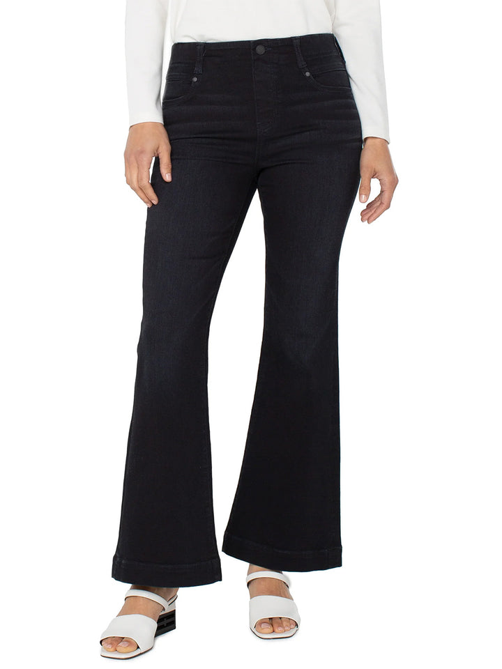 The Gia Glider Flare w/ Wide Hem in Apolo
