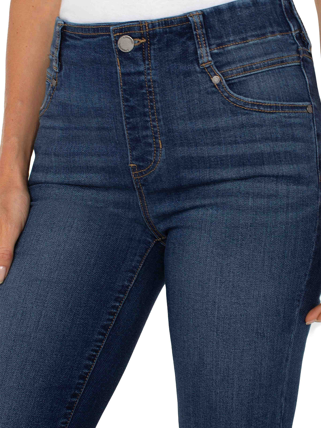 Gia Glider Crop Flare in Bonelli