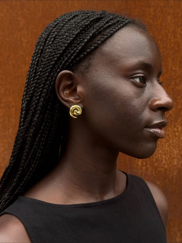 Gio Earrings in Gold