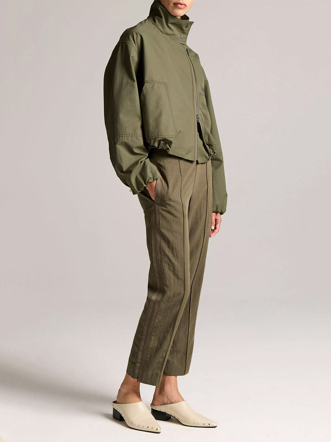 Grace Side-Strap Mid-Rise Pull-On Pant in Sea Vine