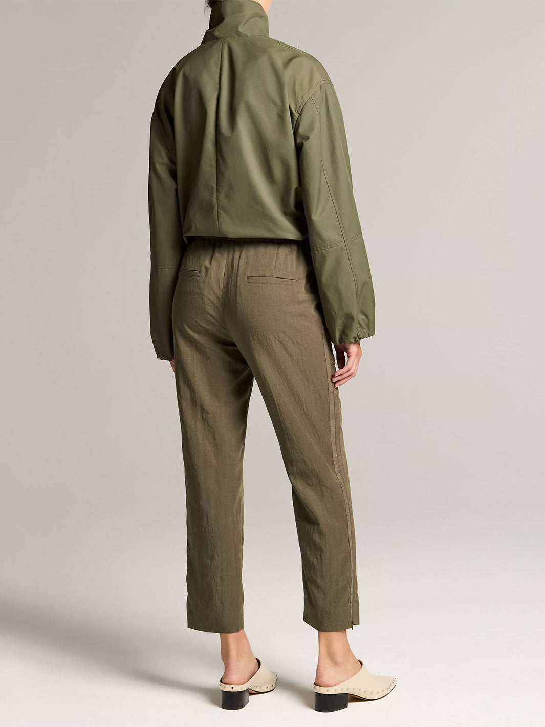 Grace Side-Strap Mid-Rise Pull-On Pant in Sea Vine