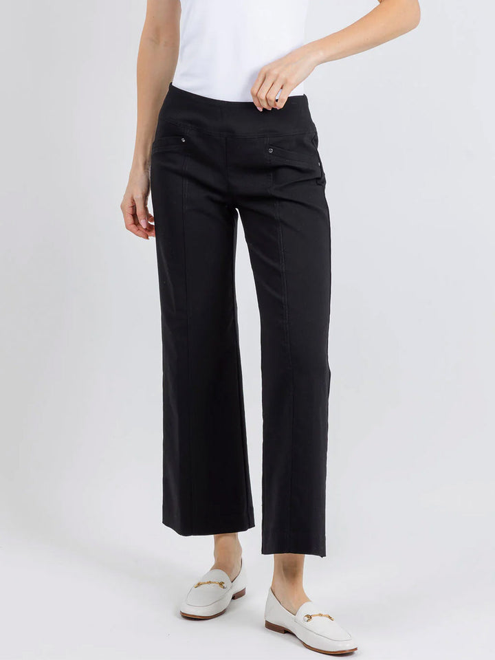 Control Stretch Gromet Pant in Black