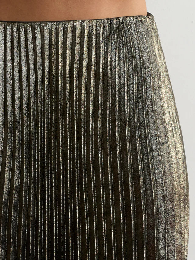 Metallic Pleated Skirt in Metal