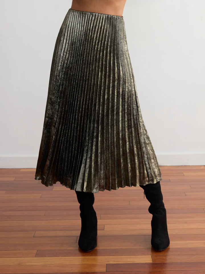 Metallic Pleated Skirt in Metal
