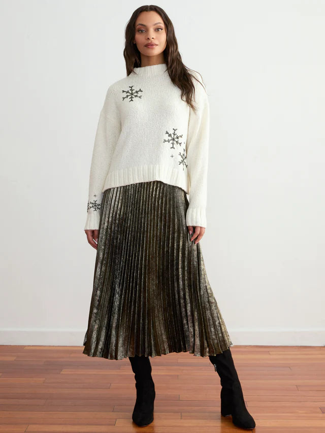 Metallic Pleated Skirt in Metal