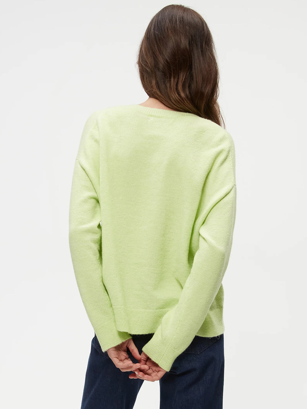 Hendrix V-Neck Sweater in Dewdrop