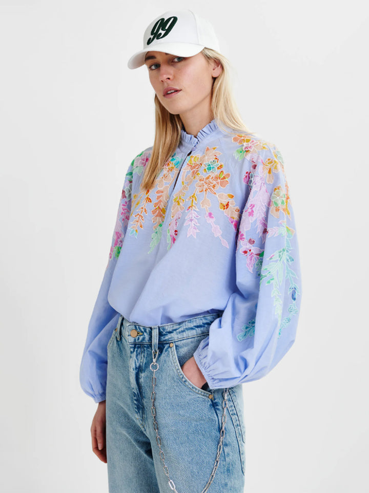 Hitrus Appliqued Detail Top in Aqua Blue