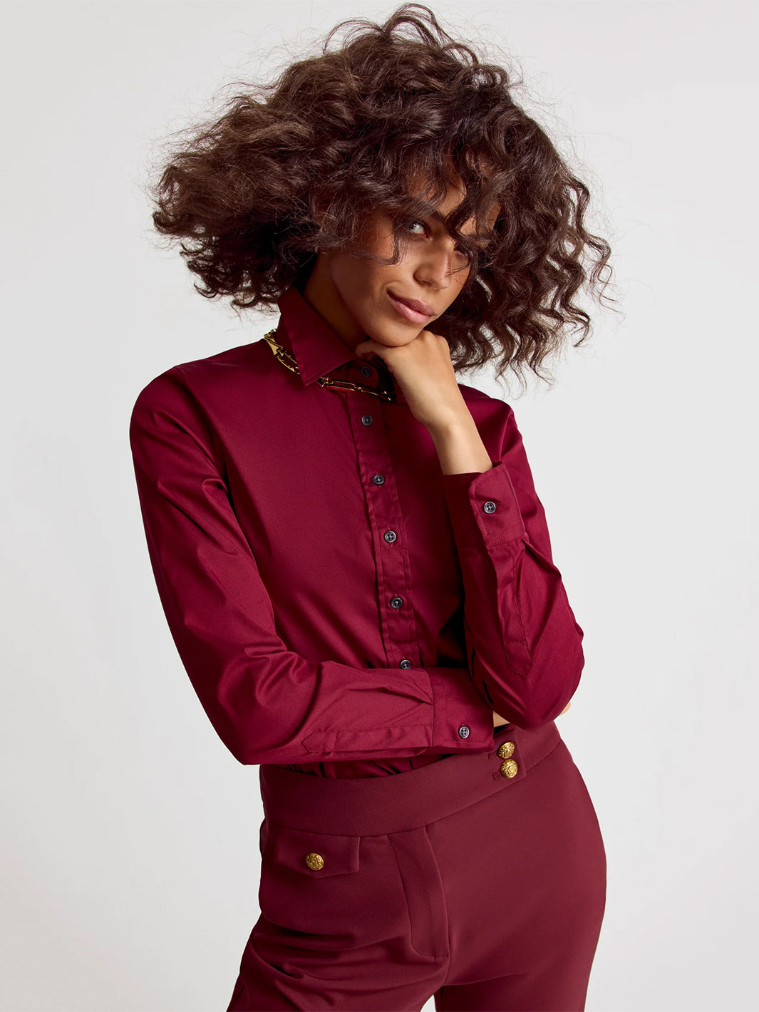The Icon Shirt in Burgundy