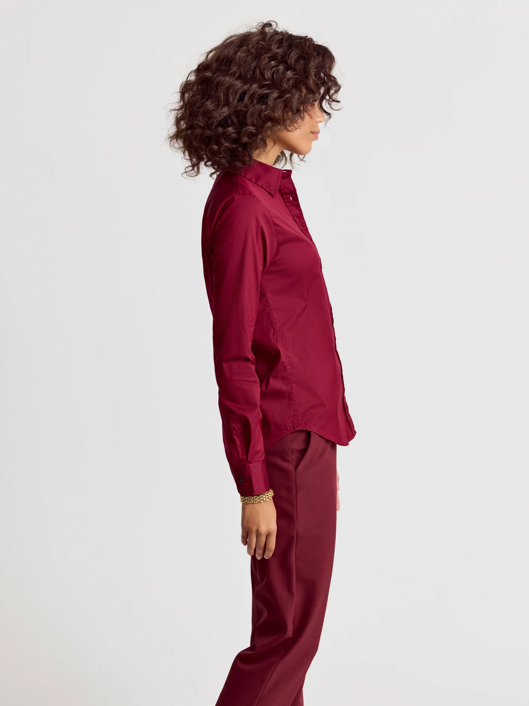 The Icon Shirt in Burgundy