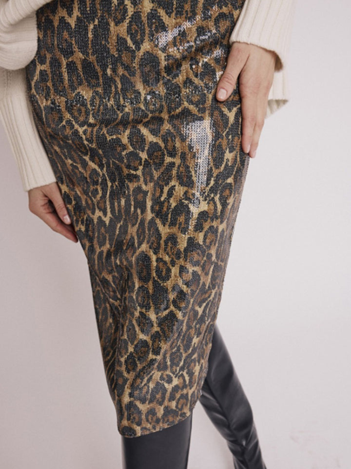 Jamyla Long Skirt in Leopard Print