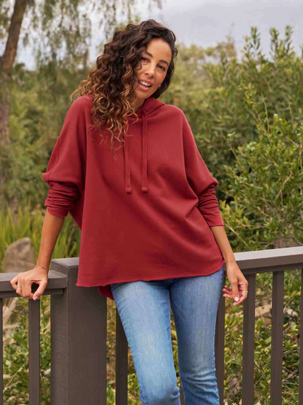 Kane Capelet Hoodie in Cranberry
