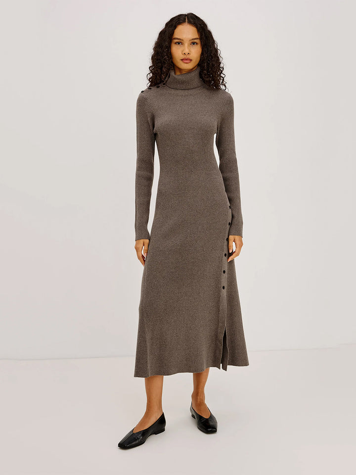 Kat Dress in Hazelnut