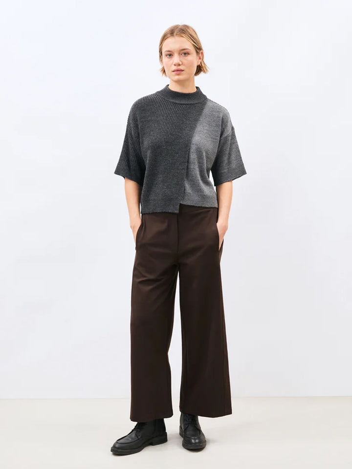 Kikom Sweater in Grey