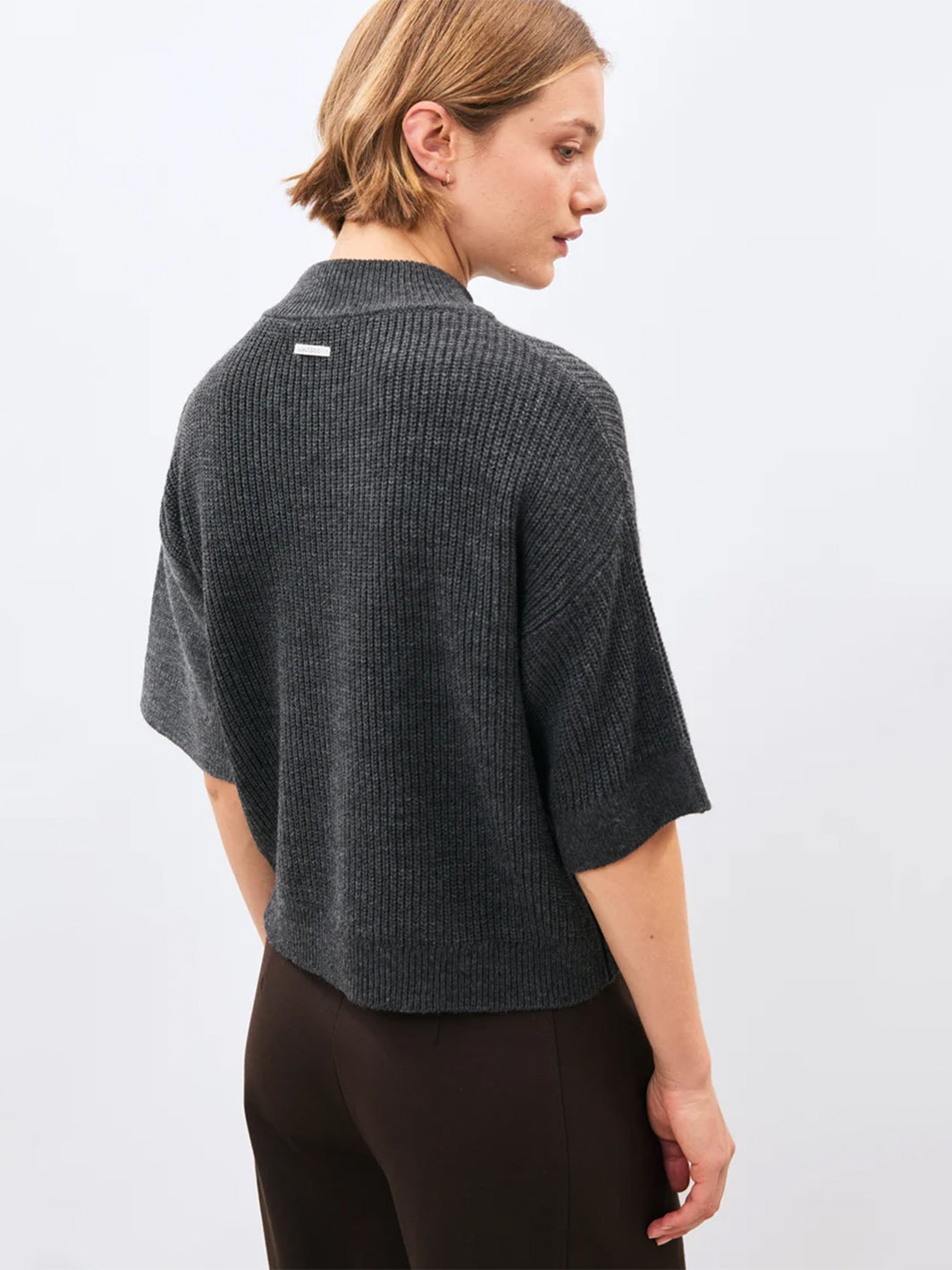 Kikom Sweater in Grey