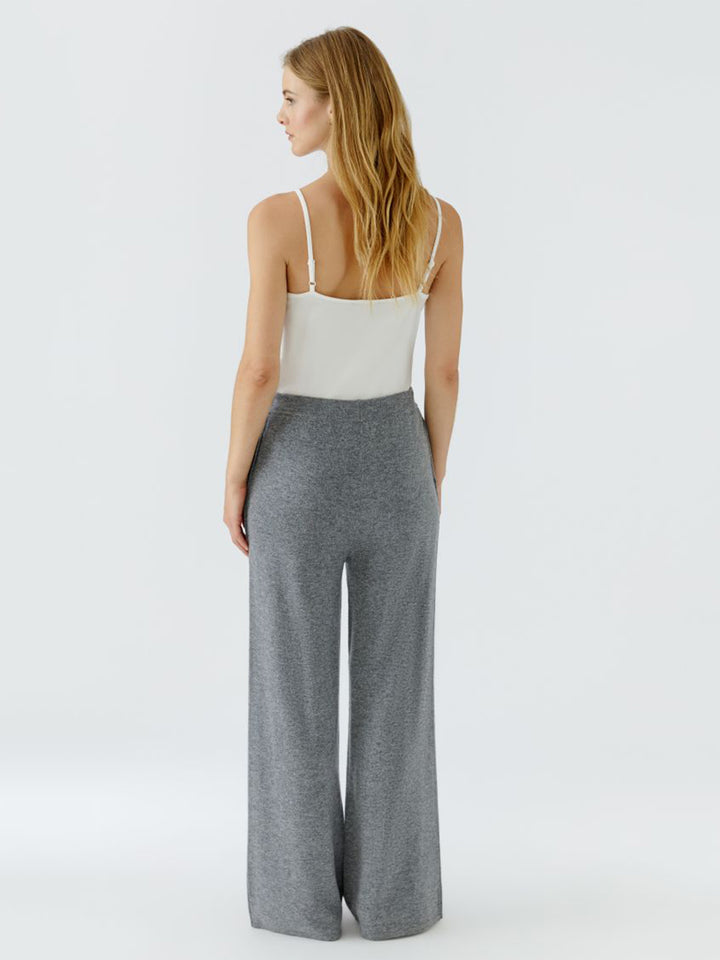 Knitted Pants in Grey