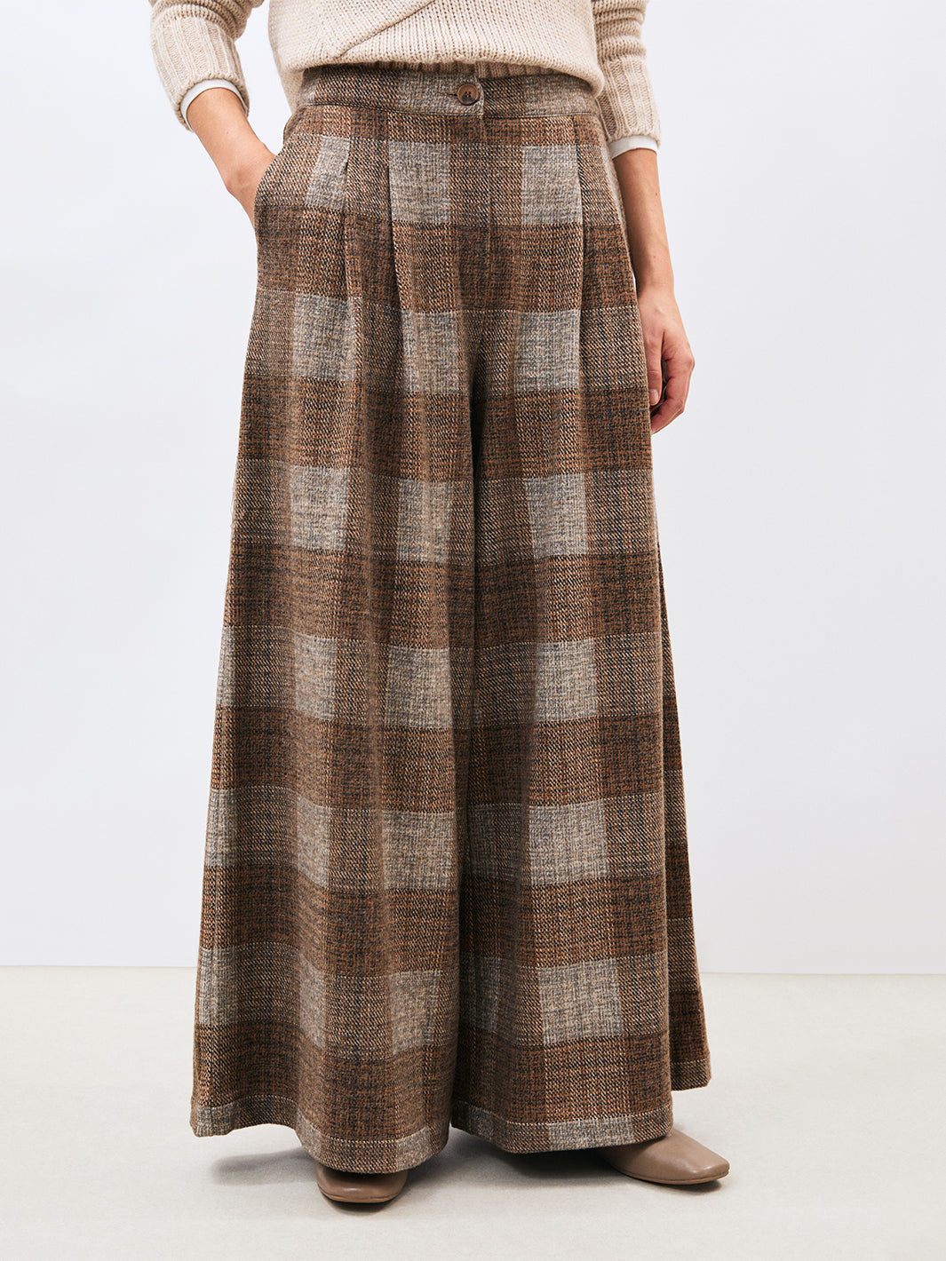 Kohiro Pants in Camel Plaid