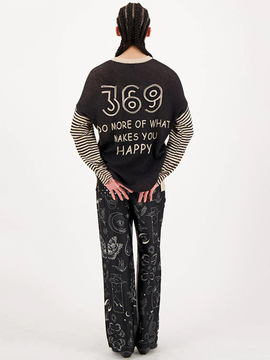 Kristy Crew Neck Sweater in Sand