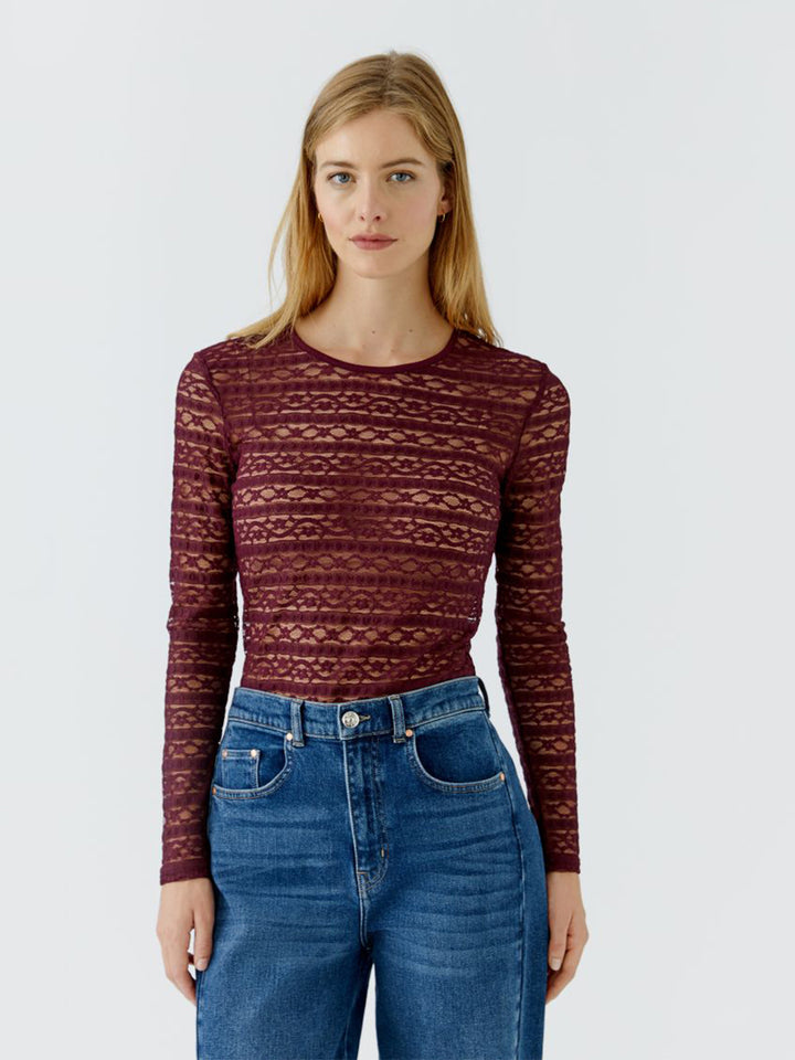 Long Sleeve Lace Shirt in Bramble Berry