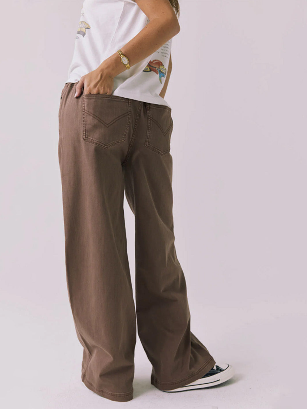 Layover Jogger in Cognac Wash