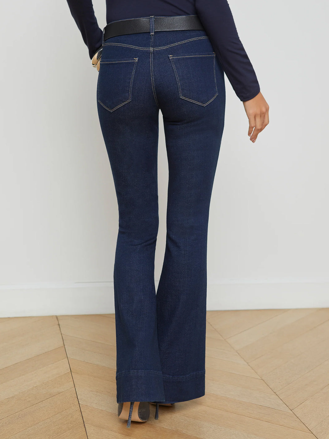 Lenora Low Rise Seamed Flared Jean in Koval