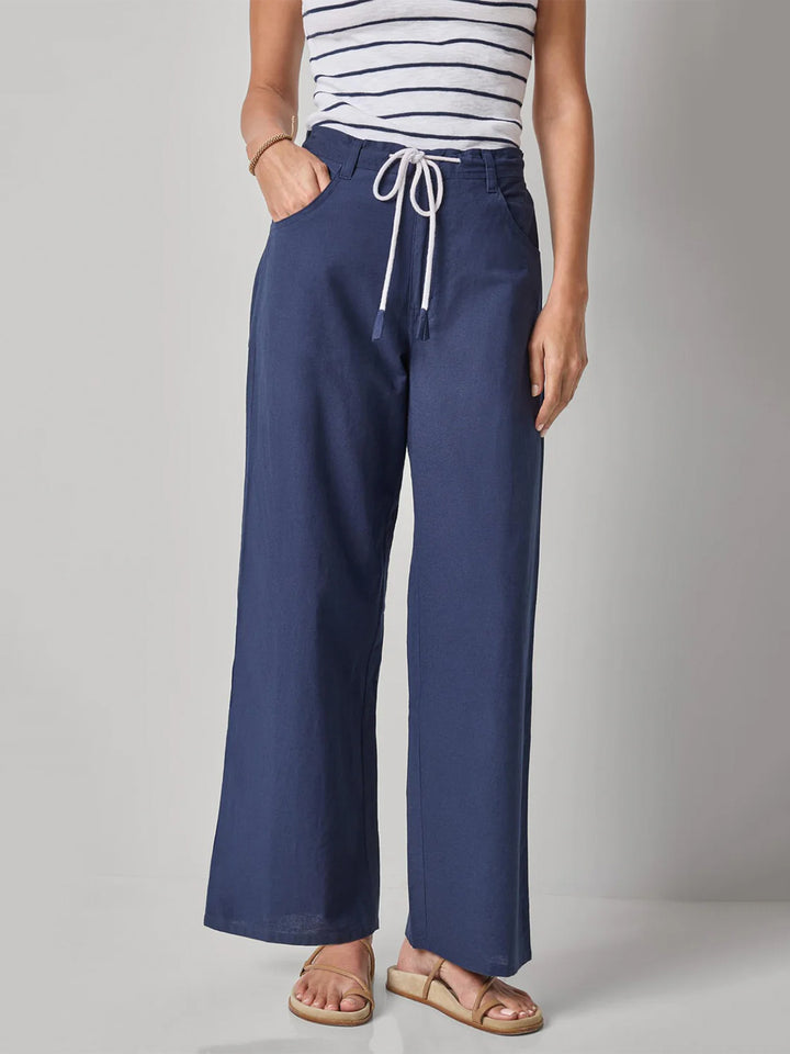 Linen Blend Straight Leg Pant in Navy