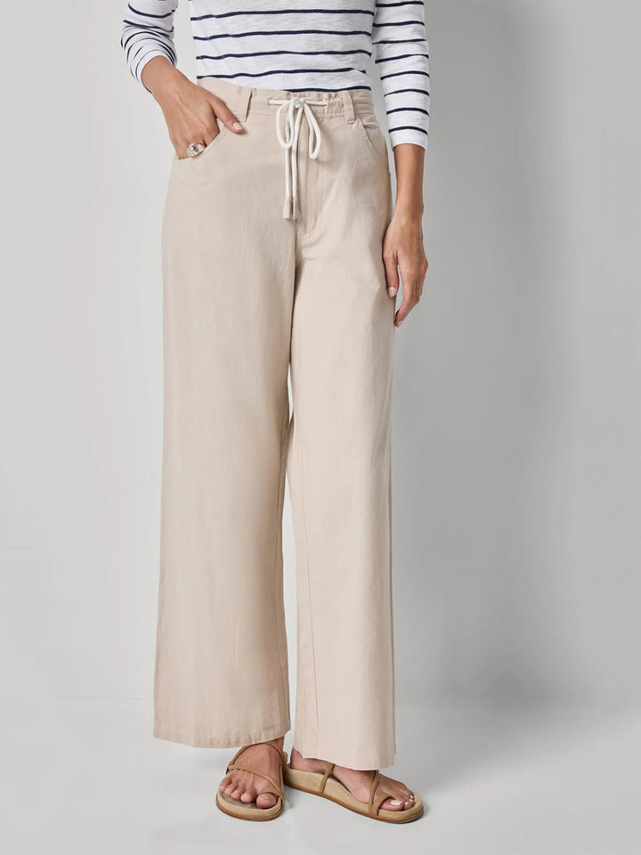 Linen Blend Straight Leg Pant in Bamboo