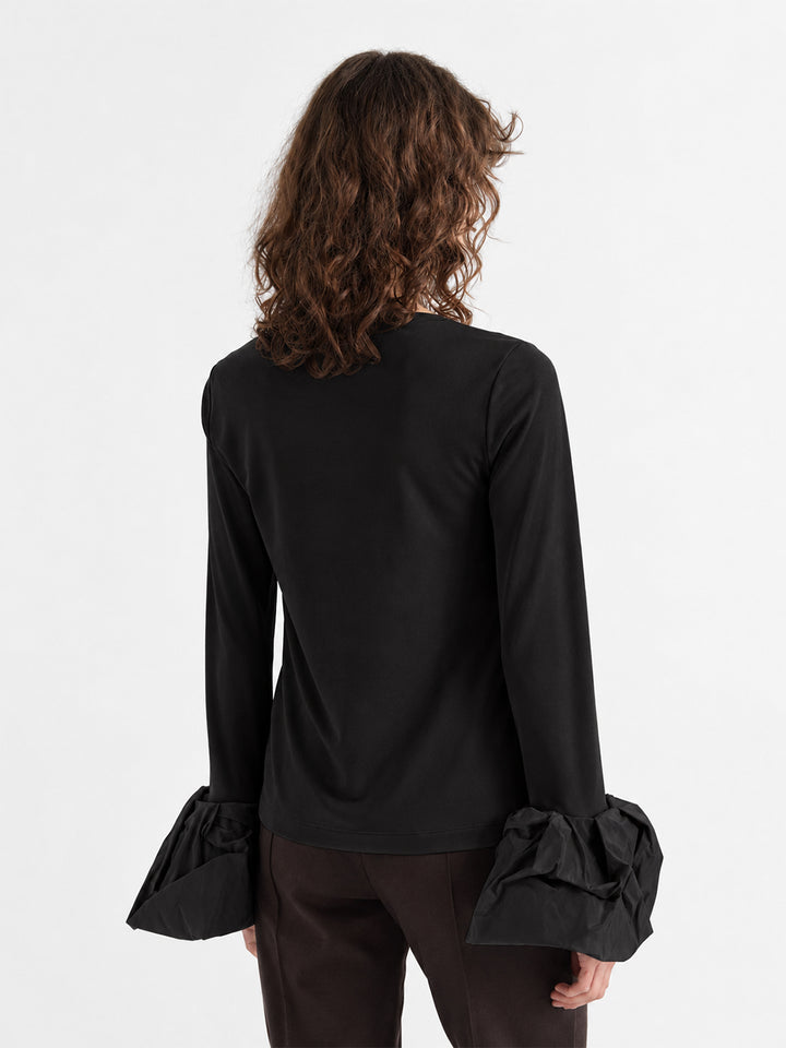 Dramatic Cuff Top in Nero