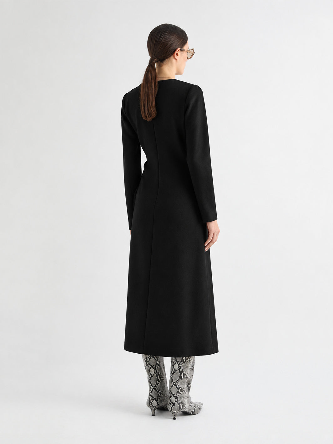 Dress in Nero