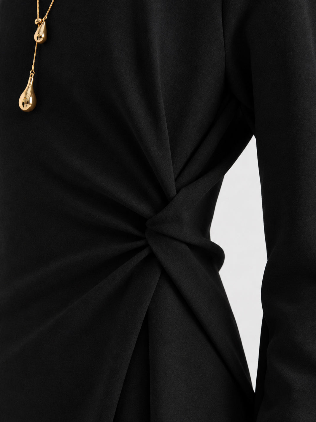 Dress in Nero