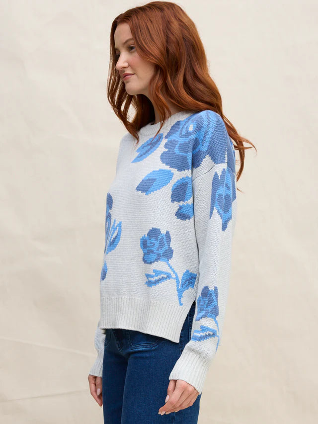 Rose Pullover Sweater in Grey
