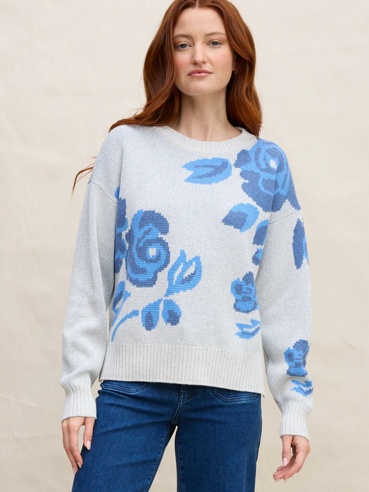 Rose Pullover Sweater in Grey