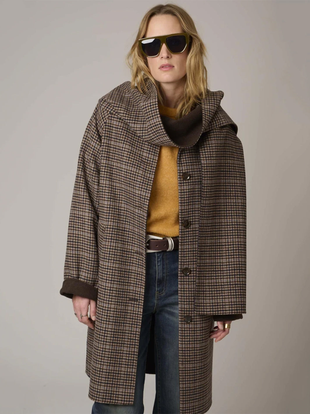 Manel Coat in Brown