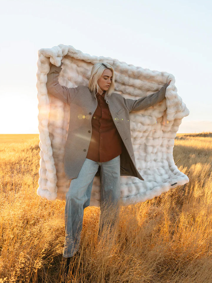 Beige Weighted Blanket in Cappuccino