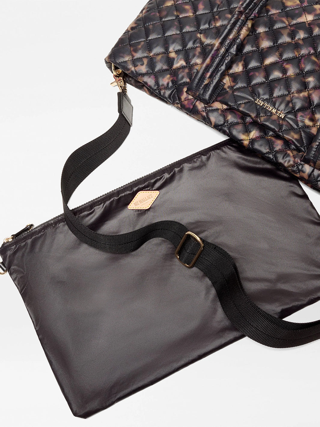 Medium Metra Tote Deluxe in Tortoise Shell