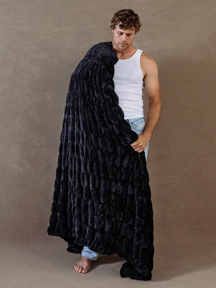 Faux Fur Blanket in Midnight Marie