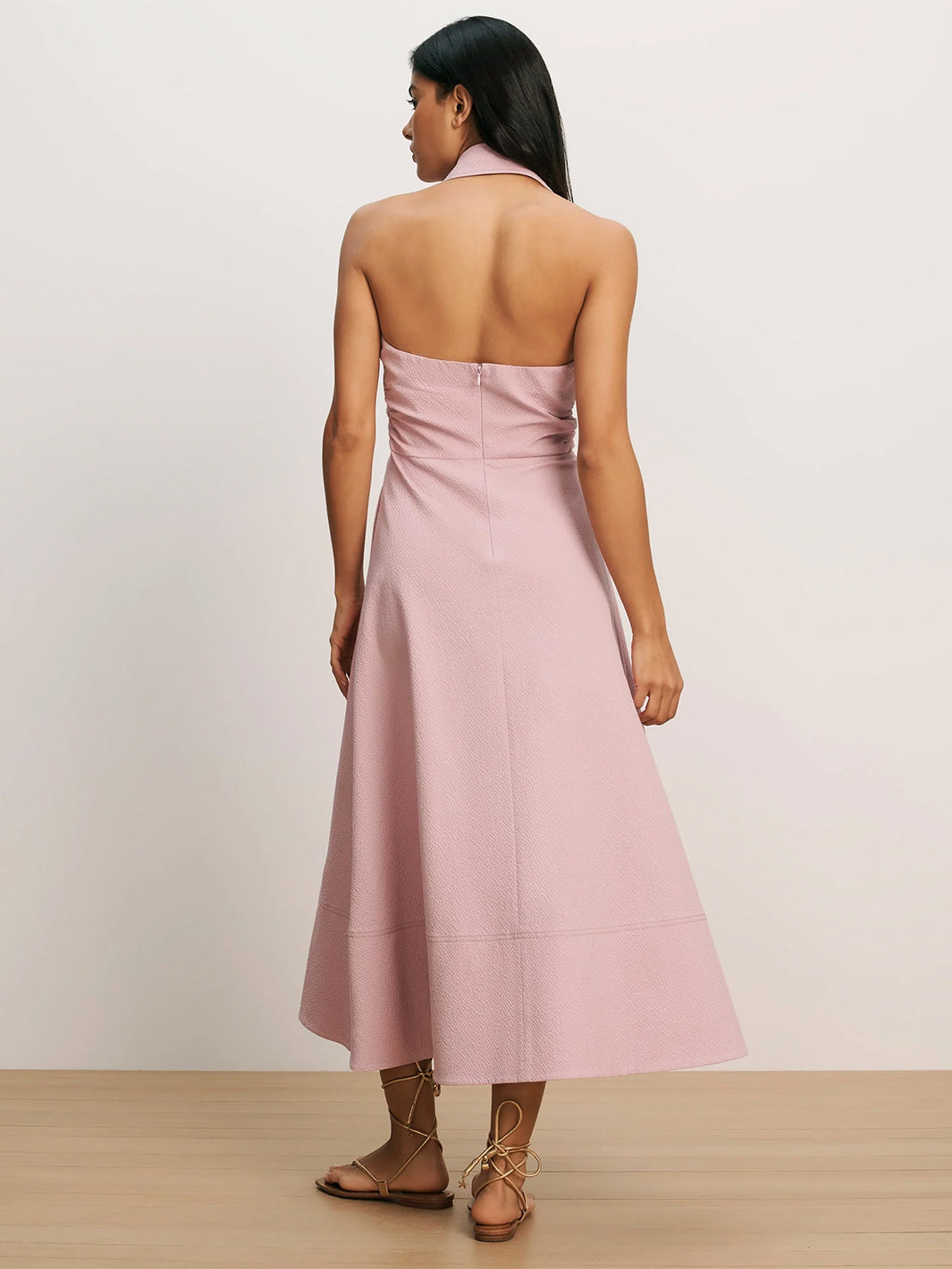 Mackey Seersucker Halter Midi Dress in Pale Orchid Haze