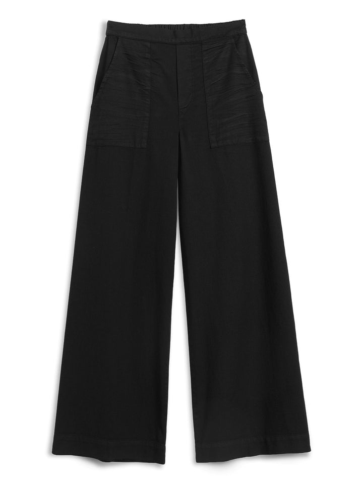 Madeline Patch Pocket Pull-On Pant in Black