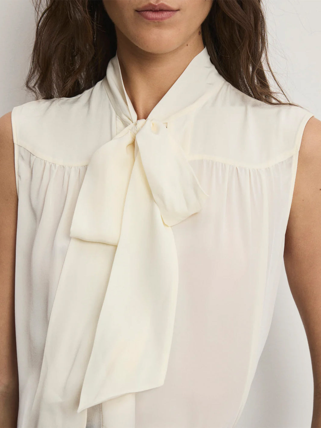 Magnolia Tie-Neck Blouse in Dove