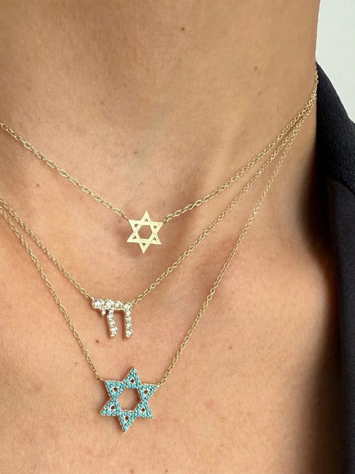 Mazel Necklace in Yellow Gold