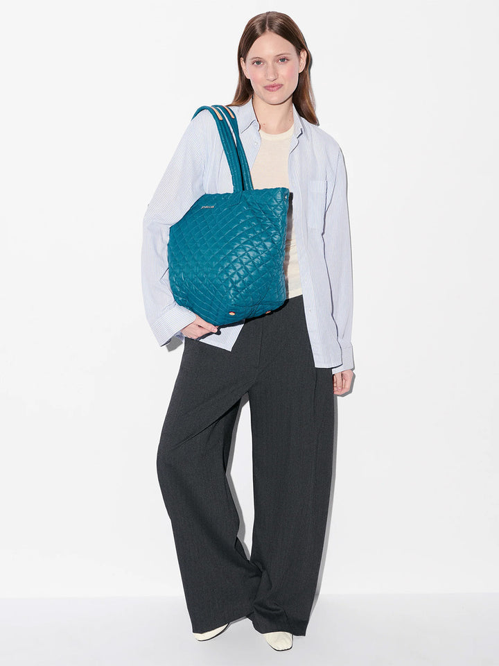 Medium Metro Tote in Pacific
