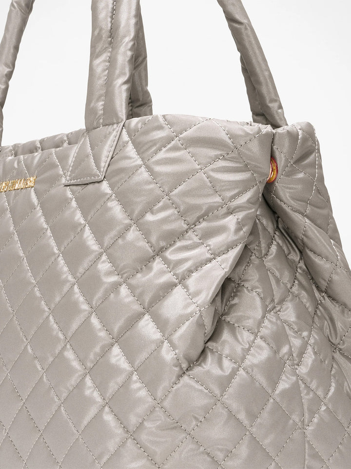 Medium Metro City Tote in Sable Pearl Metallic