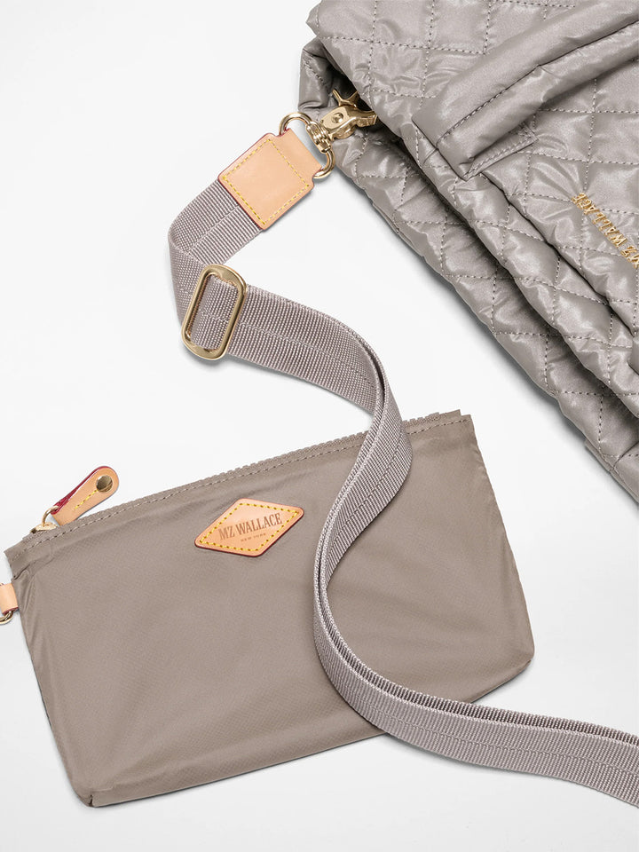 Medium Metro City Tote in Sable Pearl Metallic