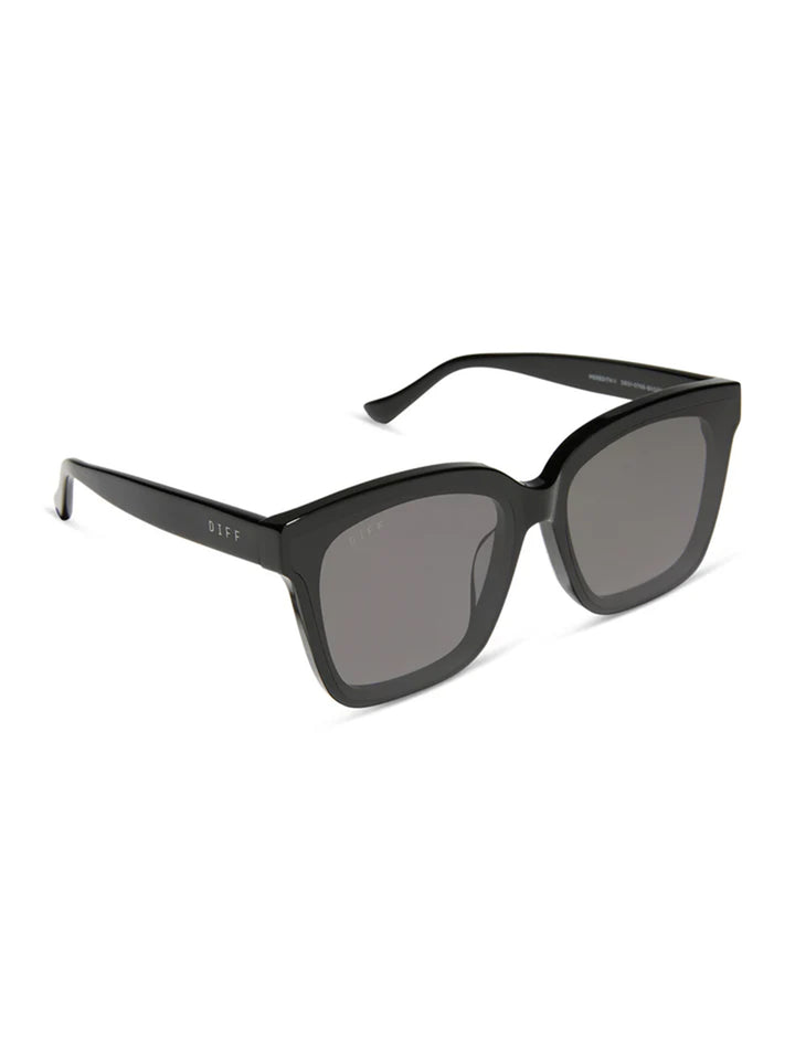 Meredith II Square Sunglasses in Black Grey