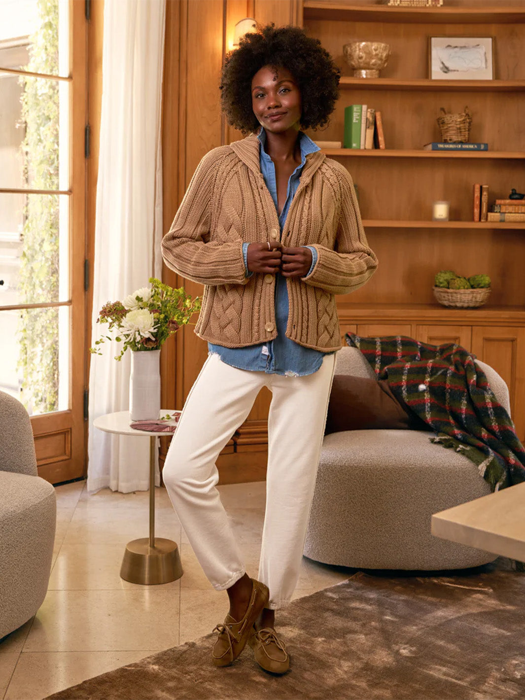 Mini Cotswolds Cropped Cable Cardigan in Camel