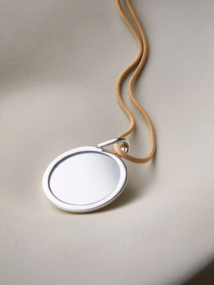 Nico Mirror Pendant Rope Necklace in Silver