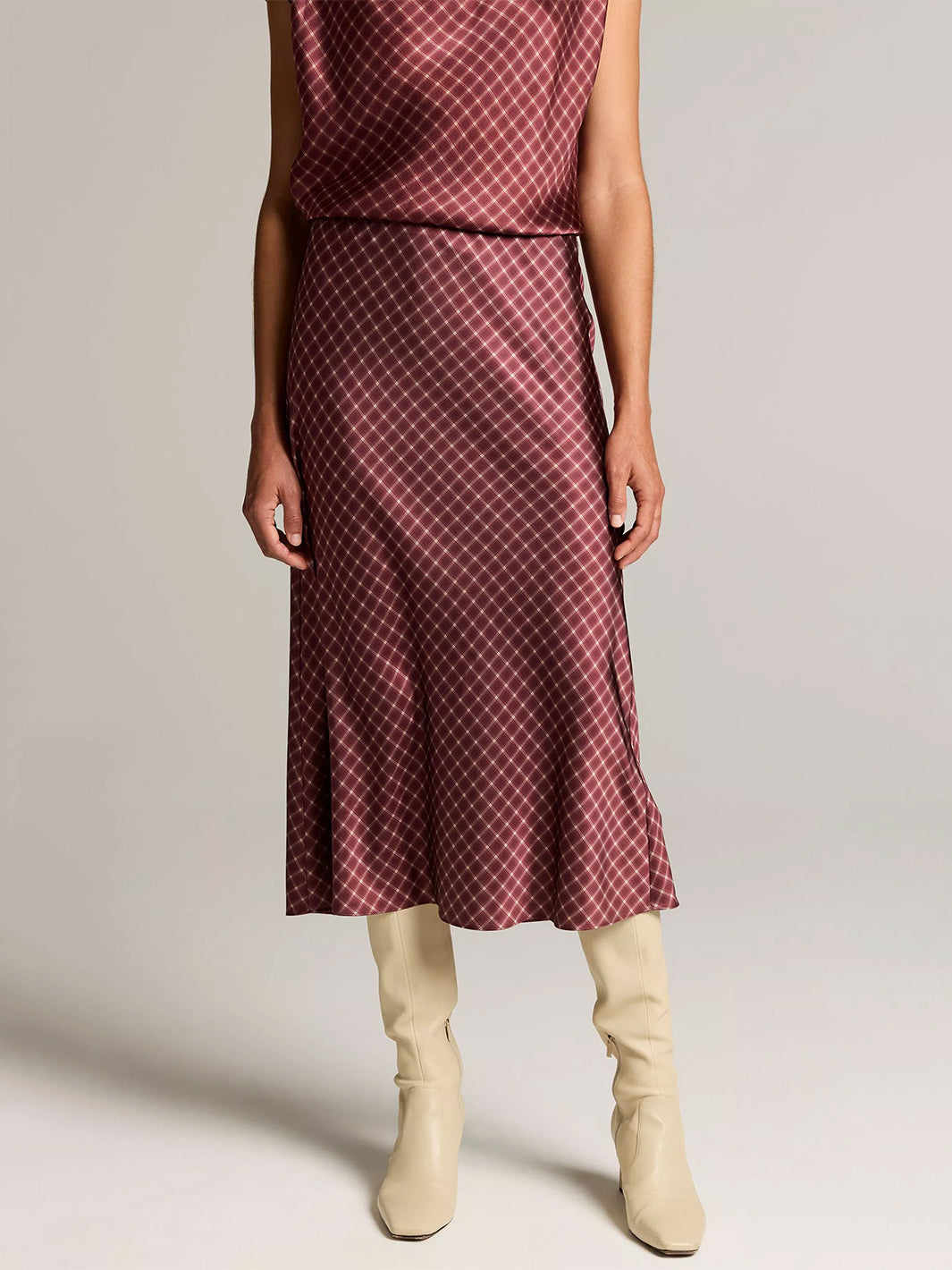 Ombré Plaid Lingerie-Trim Satin Slip Skirt  in Black Rose/Oak Bluff