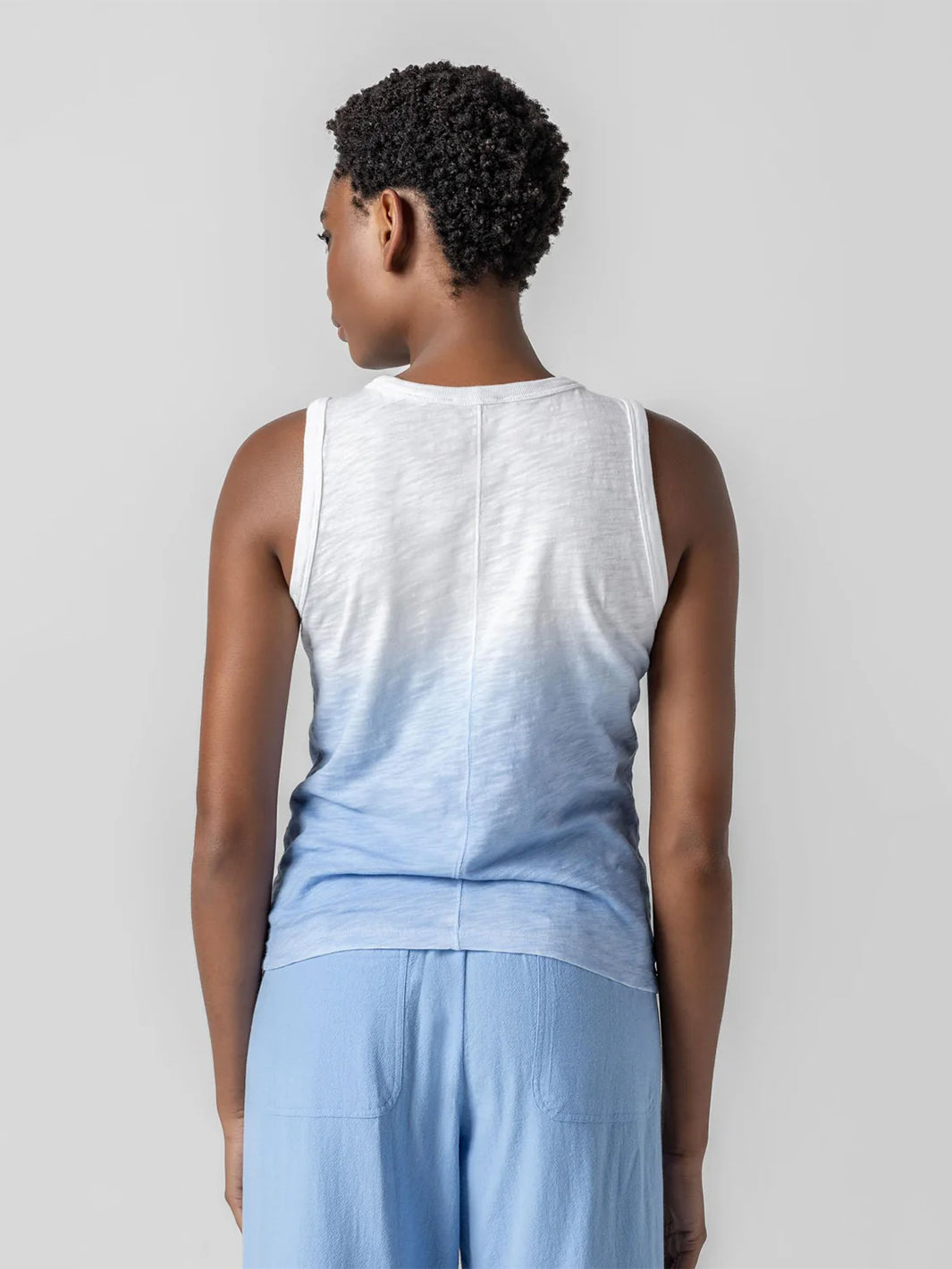 Back Seam Ombre Tank in Harbor Ombre