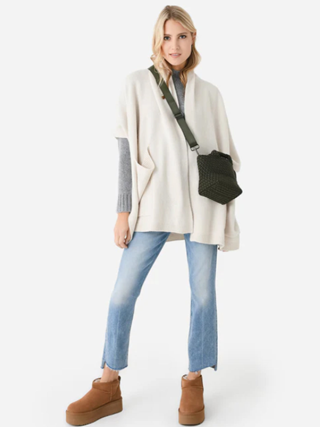 Cashmere Open Poncho in Ivory