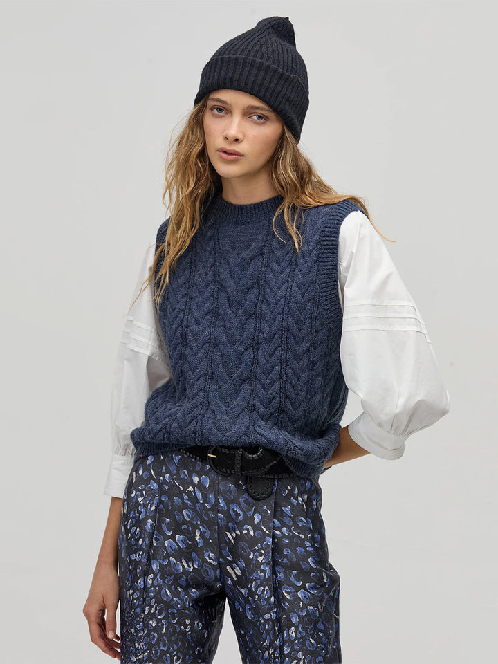 Otto Knitted Vest in Navy