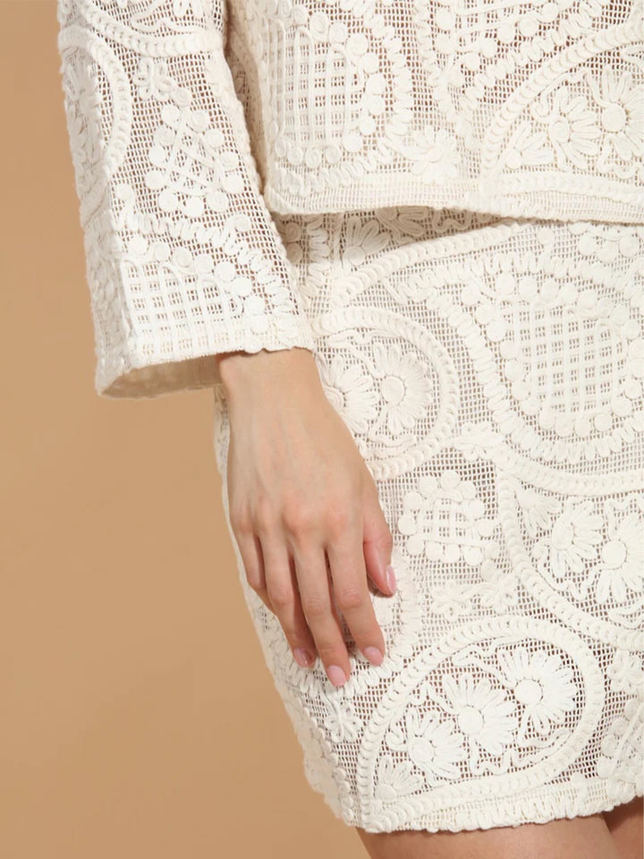 Paisley Motif Mesh Mini Skirt in Cream
